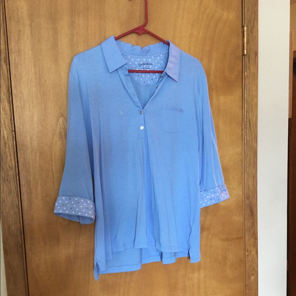 Quarter sleeve collared blouse